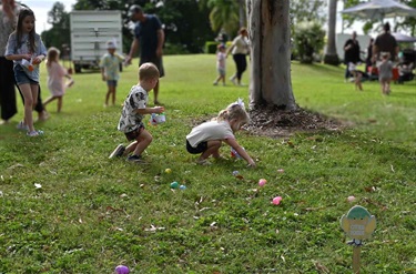 Easter-Egg-Hunt-14.jpg