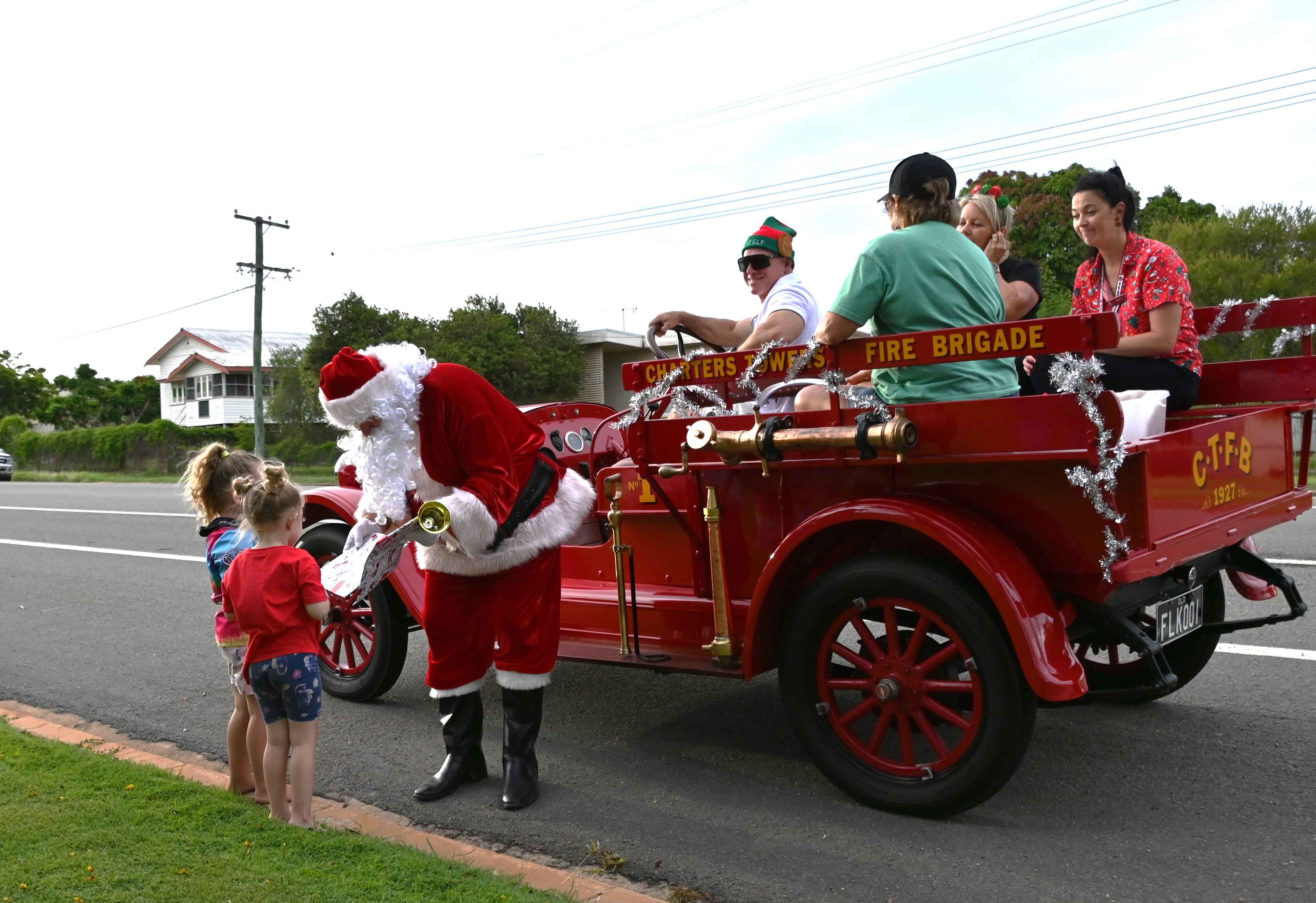 Santa in the Street 2023