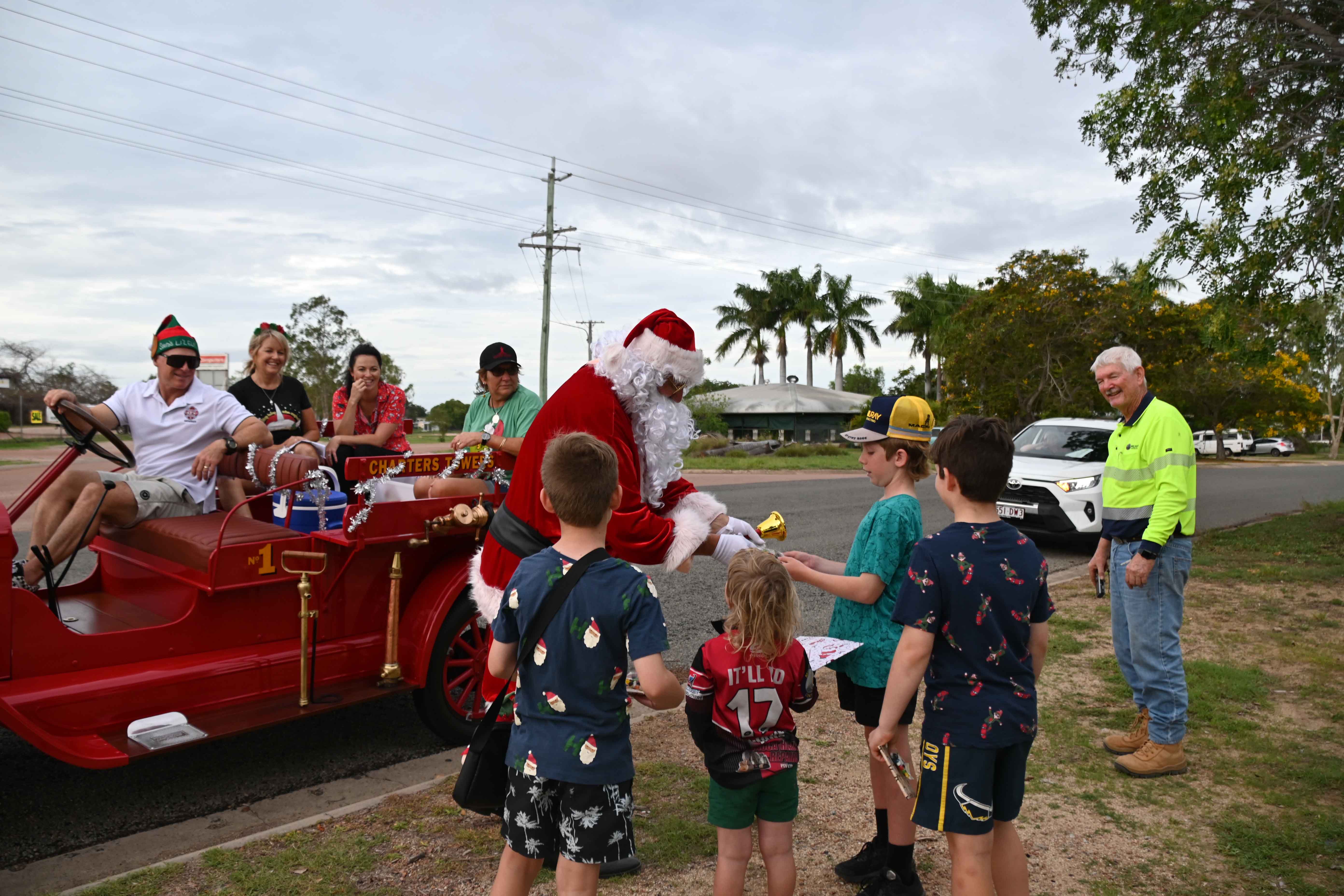 Santa in the Street 2023