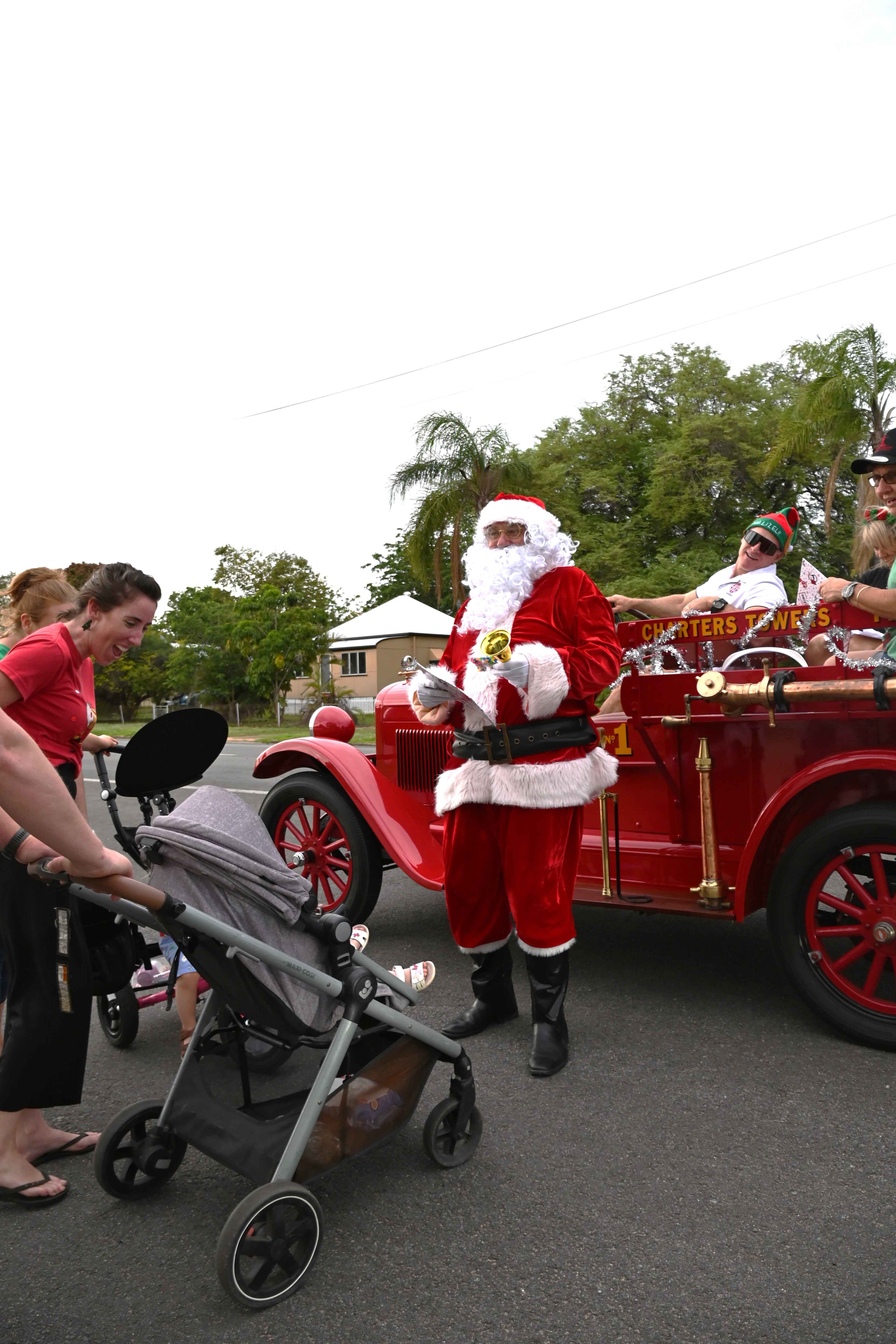 Santa in the Street 2023