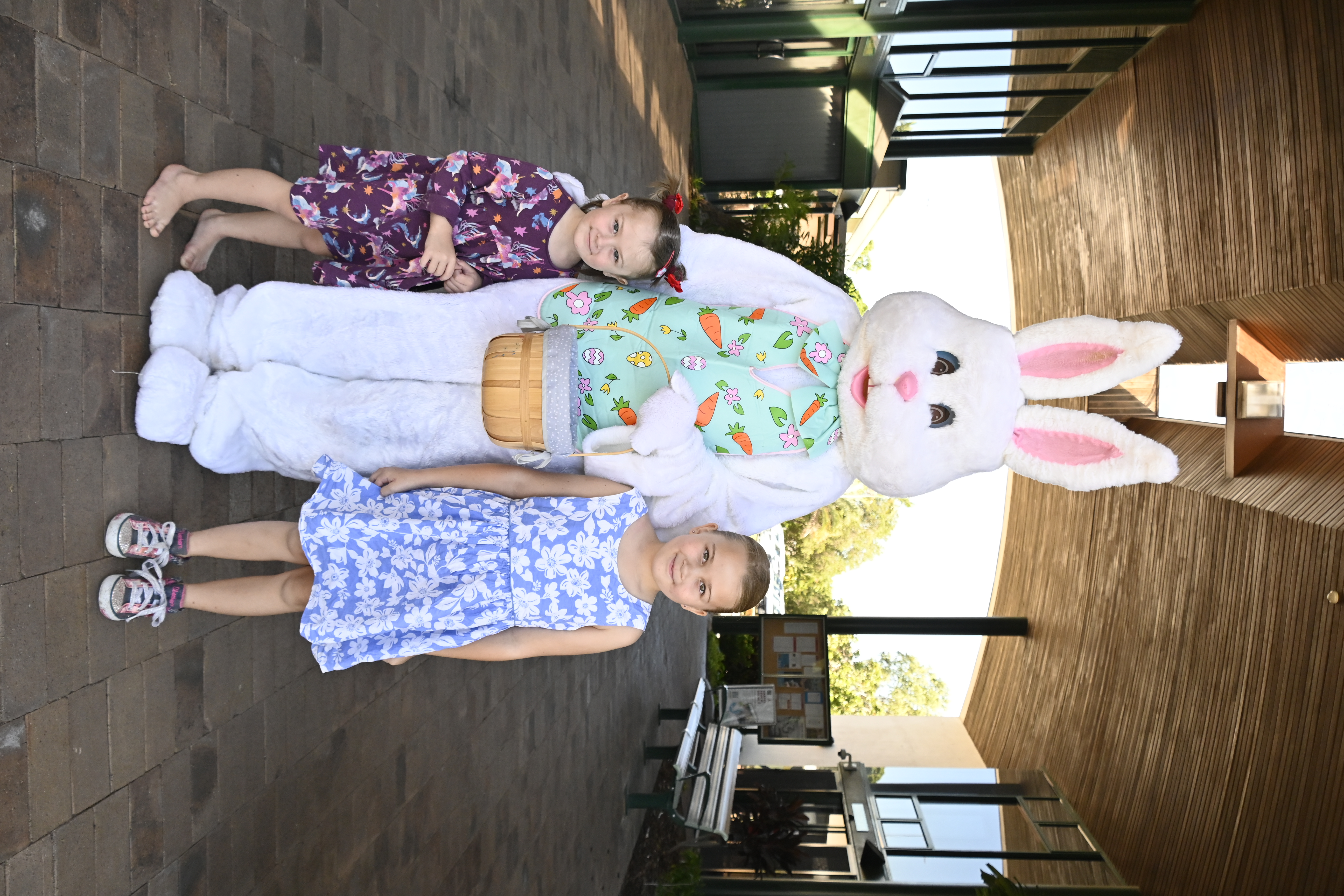2025 Easter Bunny Photos