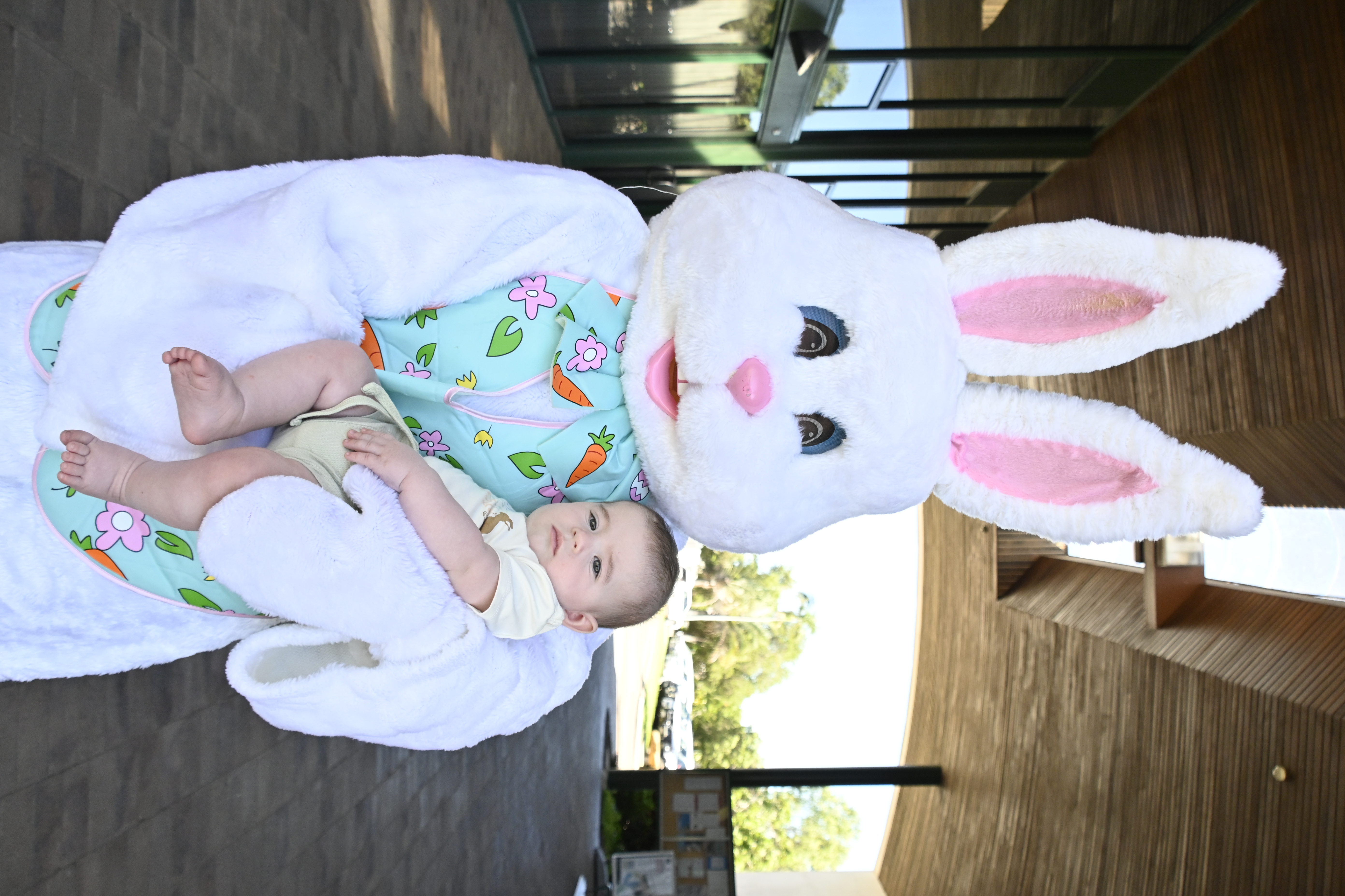 2025 Easter Bunny Photos
