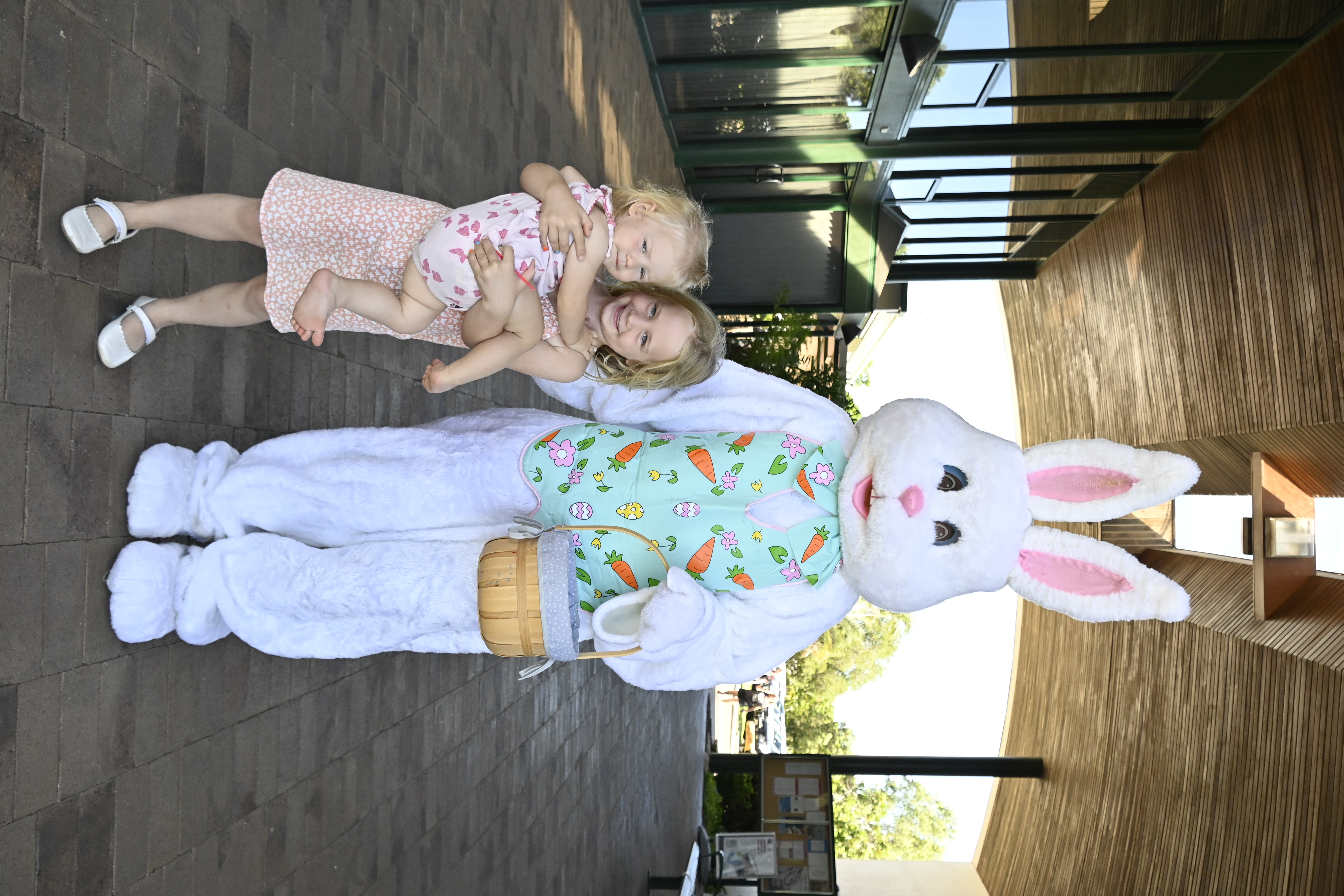 2025 Easter Bunny Photos