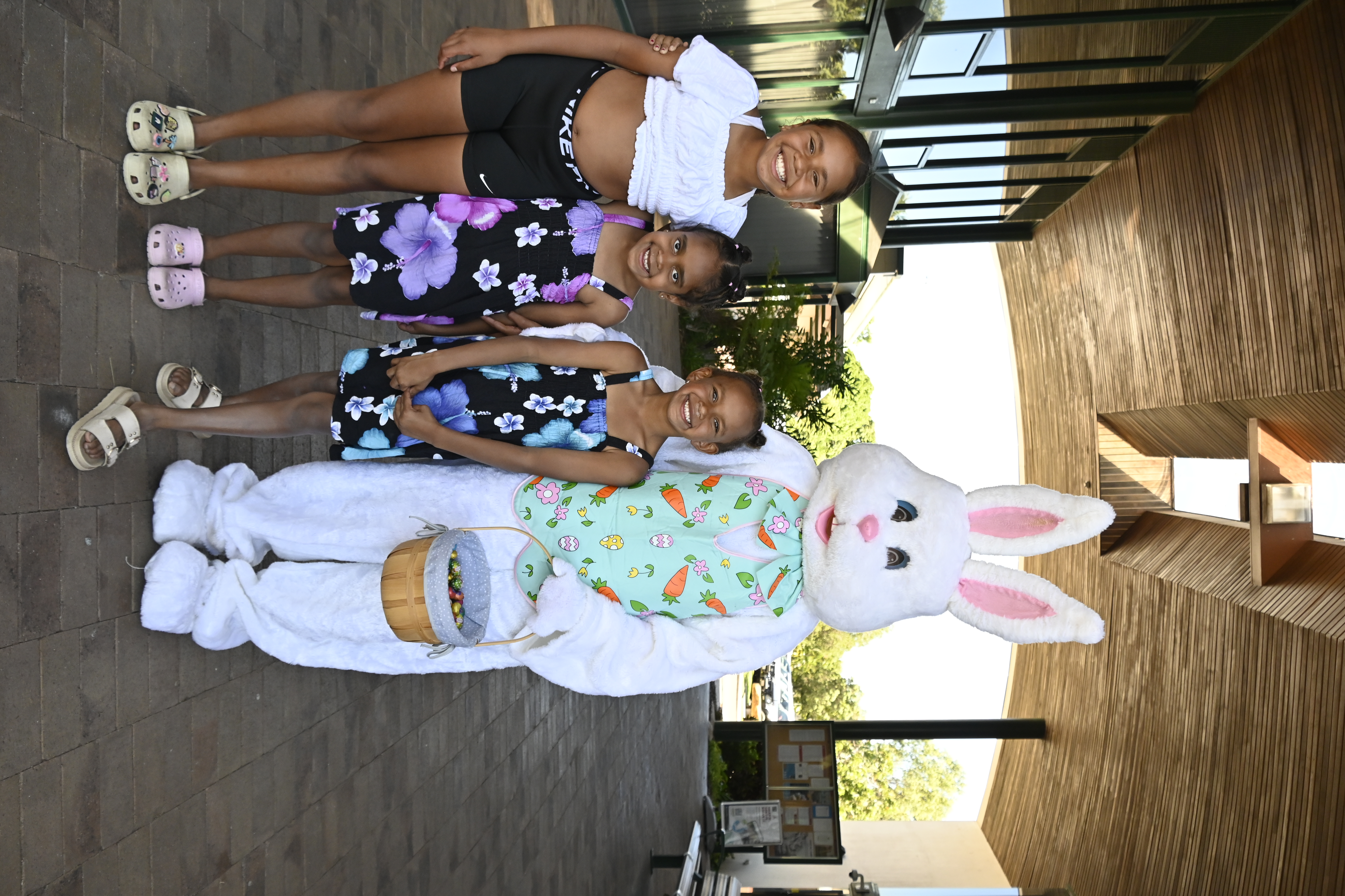 2025 Easter Bunny Photos