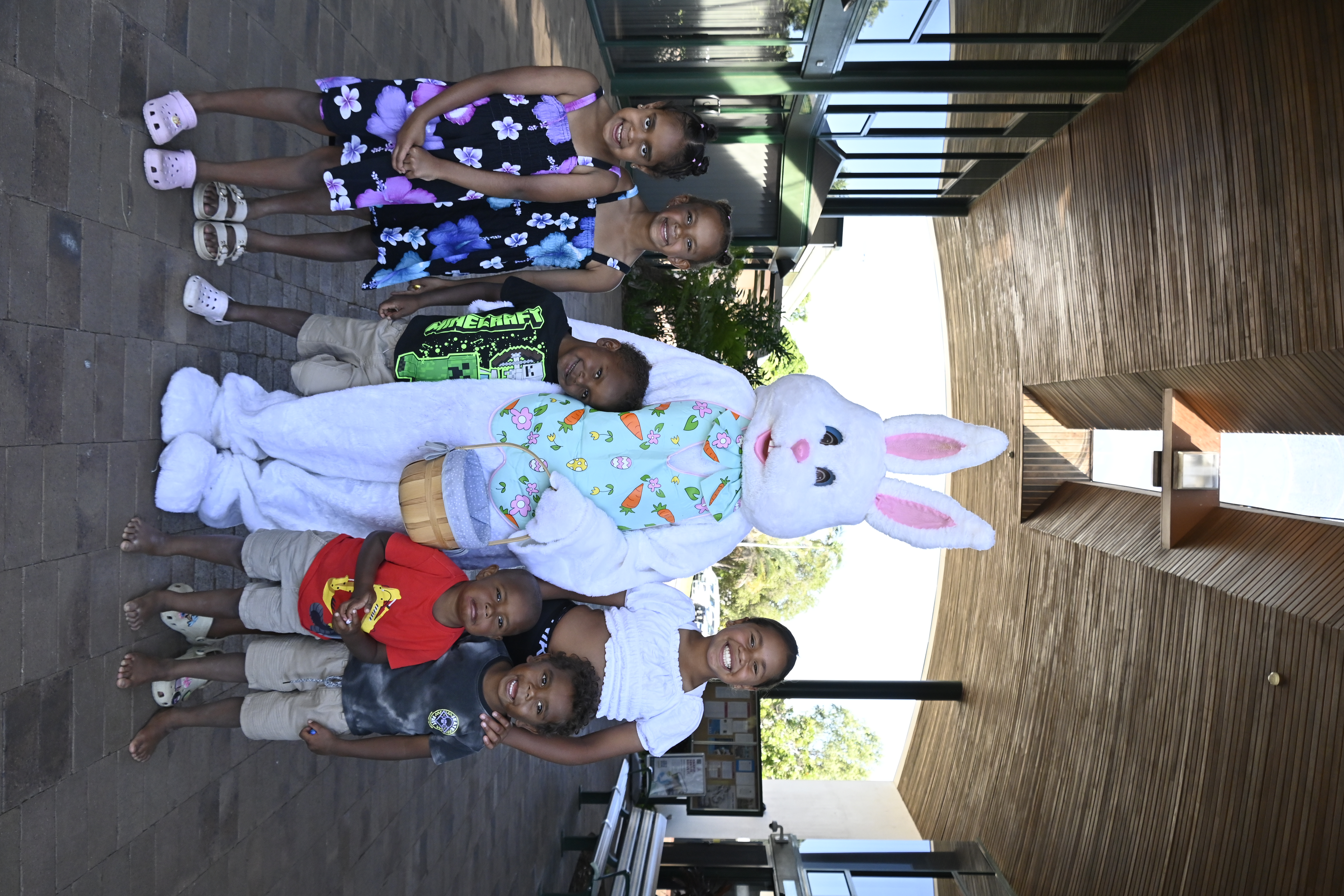 2025 Easter Bunny Photos
